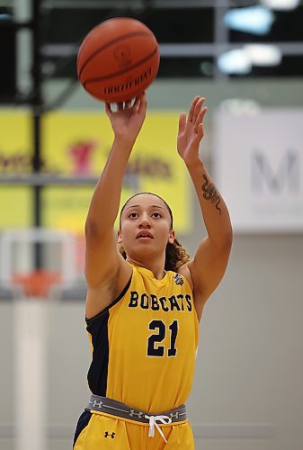 Amaya McLeod #21 of the Brandon University Bobcats takes a free throw during university women’s basketball action against the University of Lethbridge Pronghorns at the BU Healthy Living Centre on Friday evening. 
(Tim Smith/The Brandon Sun)