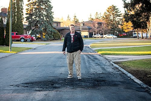 MIKAELA MACKENZIE / FREE PRESS
	
Lorne Mansky, who pulled over a burning handi-van on his way to work Thursday morning and helped save two people in wheelchairs from the flames before the fire department arrived, at the scene in Winnipeg on Friday, Nov. 15, 2024.

For Erik story.
Winnipeg Free Press 2024