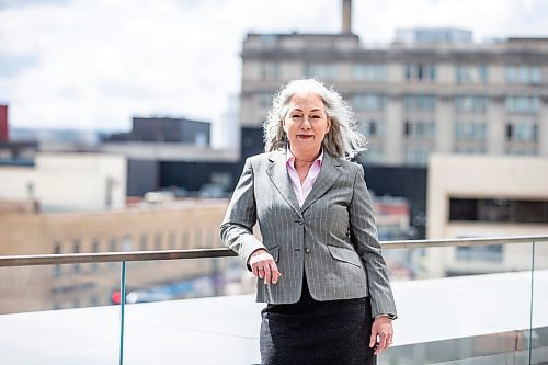 MIKAELA MACKENZIE / WINNIPEG FREE PRESS

Hazel Borys, newly announced director of planning, property and development at the City of Winnipeg, poses for a photo downtown in the Manitoba Hydro building in Winnipeg on Thursday, April 27, 2023. For Kevin story.

Winnipeg Free Press 2023.