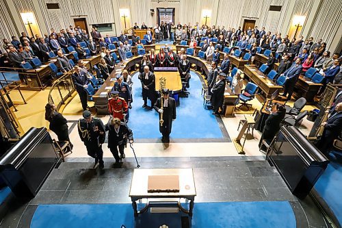 Mike Deal / Free Press
Lieutenant-Governor Anita R. Neville  and Premier Wab Kinew enter the Assembly Chamber for the Throne speech Tuesday afternoon. 
241119 - Tuesday, November 19, 2024.