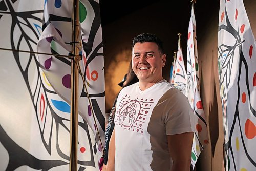 RUTH BONNEVILLE / FREE PRESS 

ENT - Two-Spirit Flag 

Artist, Patrick Hunter, with his creation of the world&#x573; first Two-Spirit Pride Flag that was unveiled at the Canadian Museum for Human Rights along with the premiere screening of Canada&#x573; first Two-Spirit documentary short Tuesday.

Nov 19th, 2024