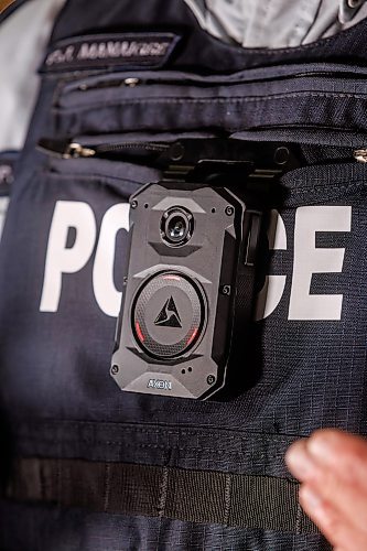 MIKE DEAL / FREE PRESS
RCMP Sgt. Paul Manaigre, Media Relations Officer, discusses how the new body-worn cameras work during a press conference at the RCMP &#x2018;D&#x2019; Division headquarters Wednesday afternoon.
Reporter: Tyler Searle
241120 - Wednesday, November 20, 2024.