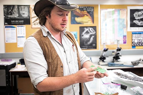 MIKAELA MACKENZIE / FREE PRESS
	
Paleontologist and animal ecologist Maximilian Scott with Mosasaur dental impression molds in the U of M paleontology lab on Wednesday, Nov. 20, 2024. Scott is currently conducting research into the Mosasaurus, an enormous aquatic lizard that lived during the late cretaceous period.

For AV story.
Winnipeg Free Press 2024