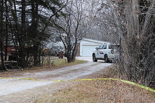 TYLER SEARLE / FREE PRESS
An RCMP vehicle remained parked outside a home in the Rural Municipality of Rockwood on Nov. 22, 2024.
