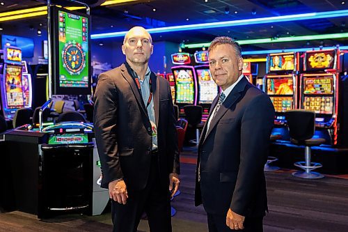 MIKE DEAL / FREE PRESS
Regan Mohr (left), general manager, Casino Operations, and Gerry Sul, president and CEO of Manitoba Liquor &amp; Lotteries at the McPhillips Station Casino (484 McPhillips St) Friday morning.
241122 - Friday, November 22, 2024.