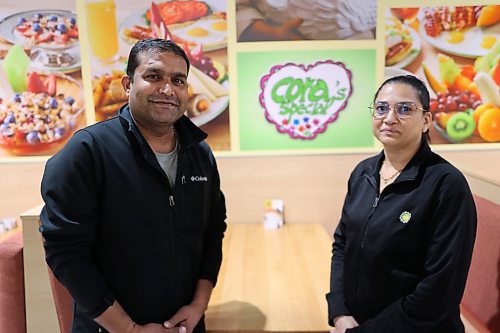 Cora Breakfast owners Mukesh Patel and wife, Gauatri. (Abiola Odutola/The Brandon Sun)