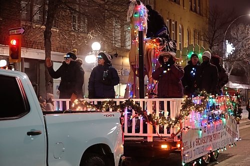 One of the 60 floats that took part in the 2024 Brandon Santa Parade Saturday evening with the route going down Rosser and then Princess Avenues. (Michele McDougall/The Brandon Sun) 