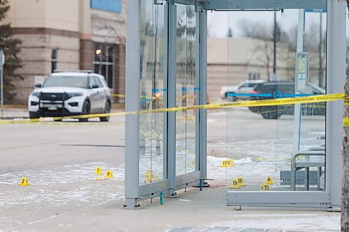 MIKE DEAL / FREE PRESS
Winnipeg Police are still at the scene Monday morning at the bus stop in the parking lot of a Walmart (3655 Portage Avenue) where an officer involved shooting occurred happened Sunday evening.
Winnipeg police shot and killed a male outside a bus shelter at a west Winnipeg shopping area Sunday after they say he stabbed an officer in the throat.
241125 - Monday, November 25, 2024.