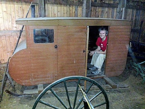 Terry Doerksen / For the Free Press
Terry&#x2019;s mother, Mary Doerksen, in her father&#x2019;s kibbit schleda &#x2014; an enclosed sleigh.