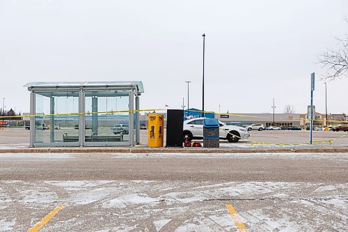 MIKE DEAL / FREE PRESS
Winnipeg Police are still at the scene Monday morning at the bus stop in the parking lot of a Walmart (3655 Portage Avenue) where an officer involved shooting occurred happened Sunday evening.
Winnipeg police shot and killed a male outside a bus shelter at a west Winnipeg shopping area Sunday after they say he stabbed an officer in the throat.
241125 - Monday, November 25, 2024.