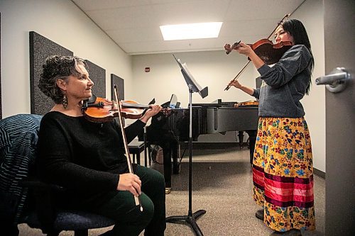 MIKAELA MACKENZIE / FREE PRESS
	
Metis fiddling instructor Patti Kusturok (left) and Indigenous Studies grad student Krysta Alexson at the University of Manitoba on Tuesday, Nov. 26, 2024. The new class is the first of its kind in Canada, and was inspired by reconciliation.

For Scott story.
Winnipeg Free Press 2024