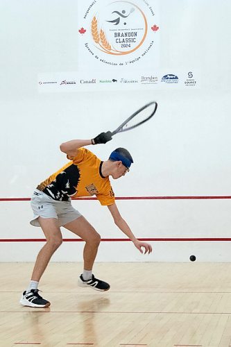 Leyton Gouldie of Brandon serves in the fifth place match of the Brandon Classic, a Racquetball Canada national team selection event held at the Sportsplex over the weekend. (Matt Packwood/The Brandon Sun)