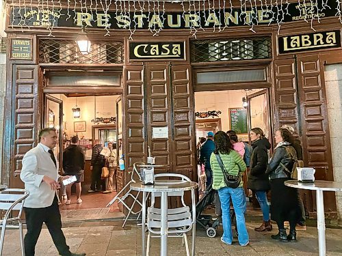 Steve MacNaull / For the Free Press
Casa Libra, established 1860, is the first stop on Devour&#x2019;s Tapas, Taverns &amp; History tour.