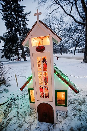 JOHN WOODS / FREE PRESS
Jen de Delley and her husband Victor Diduch set up their Christmas Village at their house in River Heights Sunday, December 1, 2024. They have building and adding to it for the past 18 years.

Reporter: av