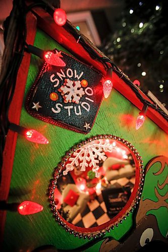 JOHN WOODS / FREE PRESS
Jen de Delley and her husband Victor Diduch set up their Christmas Village at their house in River Heights Sunday, December 1, 2024. They have building and adding to it for the past 18 years.

Reporter: av