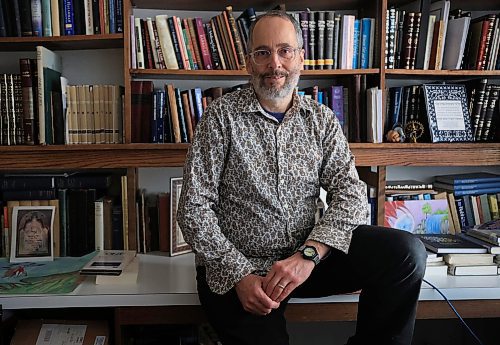 RUTH BONNEVILLE / FREE PRESS
FAITH - Yiddish books
Portrait of Justin Jaron Lewis in his office at the U of M. For faith section story on precious Jewish books in Winnipeg
YIDDISH BOOKS: If you’re cleaning out a relative’s home when they move and you come across some old, dusty books written in Yiddish, Justin Jaron Lewis has a message for you: Don’t throw them out. Lewis, who teaches Judaism at the University of Manitoba, is a Zamler, a Yiddish word meaning “collector” or “gatherer” for the Yiddish Book Centre in Amherst, Mass.
LONGHURST STORY
Dec 2nd, 2024