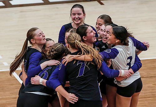 JOHN WOODS / WINNIPEG FREE PRESS
Vincent Massey Vikings celebrate a win over the Jeanne-Sauve Olympiens in the Manitoba High School 2022 AAAA Varsity Volleyball Provincial Championship at the University of Manitoba Monday, December 2, 2024.