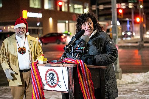 MIKAELA MACKENZIE / FREE PRESS
	
Christmas Cheer Board executive director Shawna Bell speaks at an event celebrating the MMFճ donation to the Christmas Cheer Board and the lighting up of the MMF building at 200 Main Street on Thursday, Dec. 5, 2024. 

Winnipeg Free Press 2024
