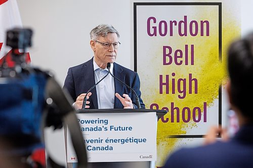 MIKE DEAL / FREE PRESS
Terry Duguid, Parliamentary Secretary to the Prime Minister and Special Advisor for Water, along with Gordon Bell High School principal, Vinh Huynh, speak during an announcement, at the school Monday, that the federal government is investing $4.8 million in funding through the Green Infrastructure: Energy Efficient Buildings program to complete a retrofit that will create a comfortable, climate-resilient school environment with reduced operating costs and lower greenhouse gas emissions.
Reporter: Maggie Macintosh
241209 - Monday, December 09, 2024.