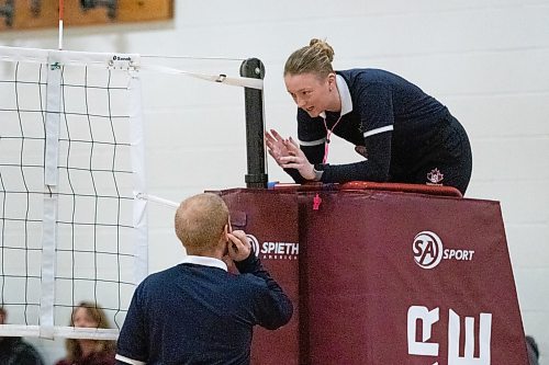 Paige Donald, pictured at a recent Assiniboine College Cougars game, was named the Manitoba Volleyball Officials Association rural referee of the year. (Matt Packwood/The Brandon Sun)