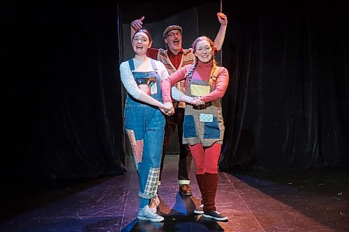 MIKE DEAL / FREE PRESS
(From left) Emily King as Hansel, Michael&#x2019;s Schellenberg as Father, and Carlyn Graff-Czehryn as Gretel during a rehearsal of Sick and Twisted Theatre's Christmas pantomime: Hansel &amp; Gretel in Portage Place! which will be running from Dec 12 to 22 at PTE.
Reporter: Ben Waldman
241210 - Tuesday, December 10, 2024.