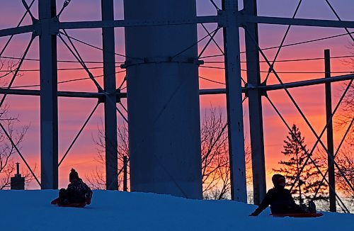 10122024
Kids sled at Rideau Park as the sun sets on Tuesday. According to Environment Canada temperatures will be much colder today and tomorrow before warming back up to minus single digits again for the weekend. 
(Tim Smith/The Brandon Sun)