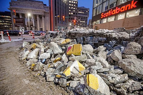 JOHN WOODS / FREE PRESS
Portage and Main barricades are being demolished Tuesday, December 10, 2024. 

Reporter: ?