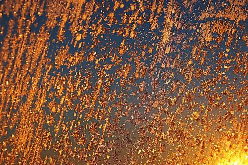 12122024
The rising sun illuminates intricate frost patterns on a car window in the wheat city on Thursday morning.    (Tim Smith/The Brandon Sun)