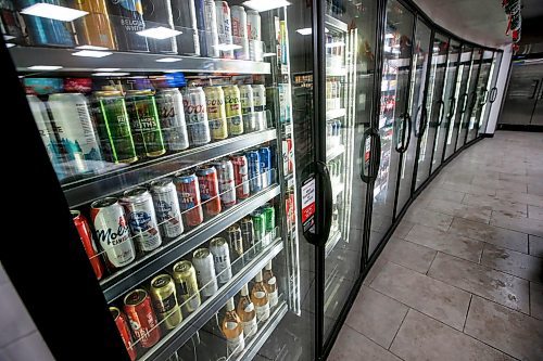 JOHN WOODS / FREE PRESS
7-11 on Ness Ave has a sit down eating area and wine and beer can be purchased. The grand opening of the area occurred Monday, December 16, 2024.
Reporter: eric
