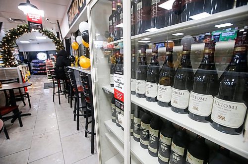 JOHN WOODS / FREE PRESS
7-11 on Ness Ave has a sit down eating area and wine and beer can be purchased. The grand opening of the area occurred Monday, December 16, 2024. 

Reporter: eric