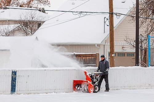 MIKE DEAL / FREE PRESS
Gibson Taylor clears snow off of one of the rinks at the Corydon Community Centre &#x2013; Sir John Franklin site (1 Sir John Franklin Rd.) where the mayor announced that thirteen City-owned community centres will receive funding for renovations through the City of Winnipeg&#x2019;s Community Centre Renovation Grant Program (CCRGP).
Standup
241217 - Tuesday, December 17, 2024.