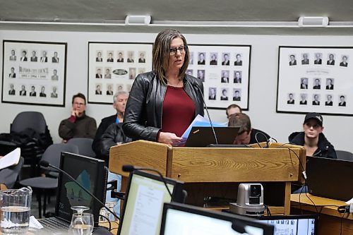 Lois Ruston, president of the Brandon Chamber of Commerce makes a presentation to to Brandon City Councillors duirng a public hearing held Monday evening in council chambers. Ruston spoke about concerns regarding proposed changes to a city bylaw involving Development Cost Charges. (Michele McDougall/The Brandon Sun) 