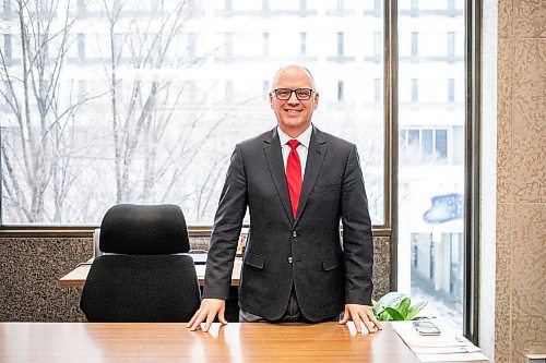 MIKAELA MACKENZIE / FREE PRESS
	
Mayor Scott Gillingham before sitting down to a year-end interview with the Free Press in his office at City Hall on Tuesday, Dec. 17, 2024.

For Joyanne story.
Winnipeg Free Press 2024