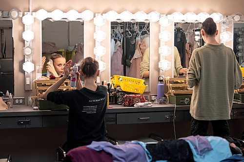 Julianna Generoux puts on hairspray while getting ready for the Royal Winnipeg Ballet&#x2019;s second performance of the Nutcracker in Vancouver on December 14, 2024. Paige Taylor White/Free Press