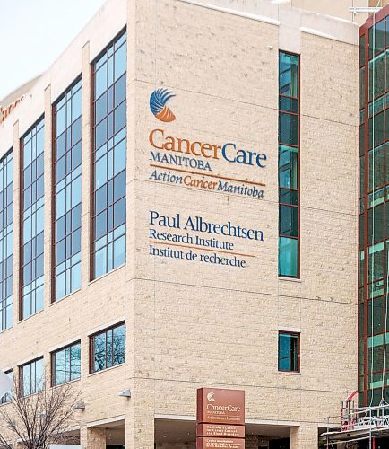 MIKE DEAL / FREE PRESS
CancerCare Manitoba (675 McDermot Ave).
Reporter: Tyler Searle
241217 - Tuesday, December 17, 2024.