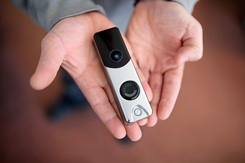 Brandon Sun 22042019

Wade Davidson, one of the owner/operator's of Westman Security &amp; Automation, holds a wireless doorbell camera. (Tim Smith/The Brandon Sun)