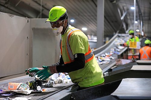 RUTH BONNEVILLE / FREE PRESS

LOCAL - recycling feature

Recycling Feature - The journey of our recycling products after we deposit them into our bluebin.  

What is the process they go through after being dumped out by the rolloff trucks to being squished into compact bales?  The nside look at Winnipeg MRF -- 35 Mazenod Rd off of Dugald

Also photos of Mark Kinsely, Winnipeg Water and Waste, in the plant during tour. 

Story by JS

Dec 3rd, 2024