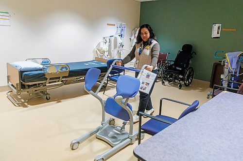 MIKE DEAL / FREE PRESS
Alma Lubos, clinical educator at Deer Lodge Centre, gets the DLC Clinical Skills Lab ready Thursday morning.
Deer Lodge Centre (2109 Portage Ave.)
Alma Lubos at Deer Lodge is in charge of keeping all clinicians up to date with training on everything from dehydration prevention to communication with patients.  
Reporter: Maggie Macintosh
241219 - Thursday, December 19, 2024.