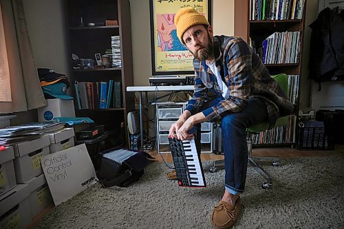 RUTH BONNEVILLE / FREE PRESS

ENT - Tyler Sneesby

Feature portrait of Tyler Sneesby, AKA DJ Hunnicutt, in his home studio Friday.

For story on Tyler Sneesby, AKA DJ Hunnicutt and his 50th birthday party at CCFM  Dec 30th.  Sneesby has been a fixture in the local dj scene (even after going legally blind) for decades.

Conrad Sweatman - reporter

Dec 20th, 2024