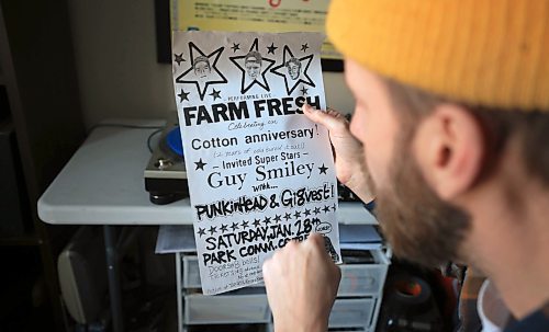 RUTH BONNEVILLE / FREE PRESS

ENT - Tyler Sneesby

Photo of  Tyler Sneesby, AKA DJ Hunnicutt, iholding a copy of his 1st poster for a show in 1995. 

For story on Tyler Sneesby, AKA DJ Hunnicutt and his 50th birthday party at CCFM  Dec 30th.  Sneesby has been a fixture in the local dj scene (even after going legally blind) for decades.

Conrad Sweatman - reporter

Dec 20th, 2024