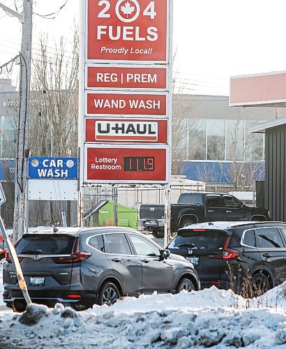 JOHN WOODS / FREE PRESS
Drivers line up for lower priced gas at a station on Waverley Street Tuesday, December 24, 2024. Provincial gas taxes will be applied again in the new year.

Reporter: ?