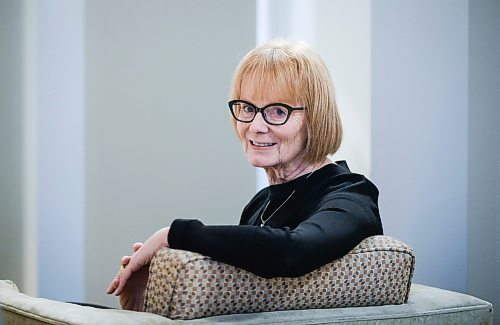 JOHN WOODS / FREE PRESS
Colleen Olafson, who is a long-time marriage commissioner, is photographed at her home Tuesday, December 24, 2024. There seems to be an increase in people becoming part-time marriage commissioners.
Reporter: Maggie
