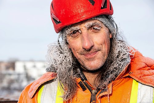 MIKAELA MACKENZIE / FREE PRESS
Charles Roy has a frosty face after adjusting the water for optimal ice creation at the St. Boniface ice climbing tower on Monday, Jan. 6, 2025. The system needs to be checked three times a day while running, and it usually takes about two weeks to create the finished tower. Temperatures need to be below -15C to build up ice, so these folks may be one of the few not looking forward to the warmer days forecasted ahead.
Standup.
Winnipeg Free Press 2025