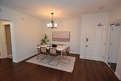 Todd Lewys / Free Press
There&#x2019;s plenty of room to sit down and dine with guests in the roomy, well-defined dining area.