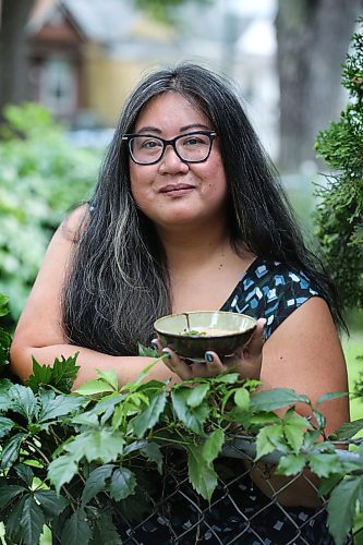 RUTH BONNEVILLE / WINNIPEG FREE PRESS
RECIPE BOOK - lugaw (Filipino oatmeal stew)
Photos of Primrose Madayag Knazan's lugaw (Filipino oatmeal stew) recipe for the cookbook.
Eva Wasney
July 25th, 2022