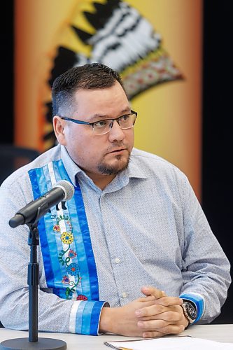 MIKE DEAL / FREE PRESS
AFN Regional Chief Willie Moore.
Justin Flett in a grey sweatshirt along with his legal council (who attended remotely) and AMC Acting Grand Chief Kennedy, MKO Grand Chief Settee, and AFN Regional Chief Willie Moore, hold a press conference Tuesday to discuss the lawsuit Justin has filed against the Northern Regional Health Authority, the Winnipeg Regional Health Authority, and the emergency physician in The Pas who saw Mr. Flett.
Reporter: Malak Abas
250114 - Tuesday, January 14, 2025.