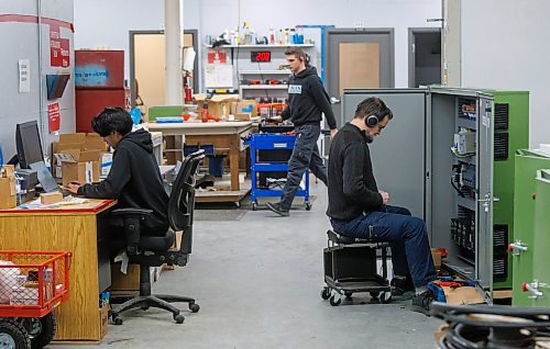 MIKE DEAL / FREE PRESS
Employees in the electrical panel workshop.
Eascan Automation started in 1992, and designs, builds, commissions and services fully integrated industrial robots and custom machines.
Reporter: Aaron Epp
250115 - Wednesday, January 15, 2025.