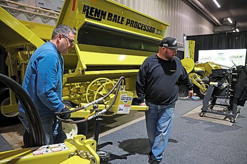 20012025
Chad Jones and Ryan Lehne with Degelman Industries work to set up their booth ahead of Manitoba Ag Days at the Keystone Centre in Brandon on Monday. Ag Days kicks off today and runs until Thursday.
(Tim Smith/The Brandon Sun)