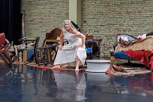 MIKE DEAL / FREE PRESS
Margie Gillis, Canadian contemporary dance icon, is performing her new solo work, Old, at The Rachel Browne Theatre, February 7-8.
Reporter: Jen Zoratti 
250130 - Thursday, January 30, 2025.