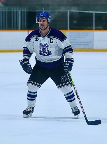 Ashley Robertson has worn the 'C' for the Souris Elks for nearly a decade, which is less than half his senior hockey career. (Matt Packwood/The Brandon Sun)